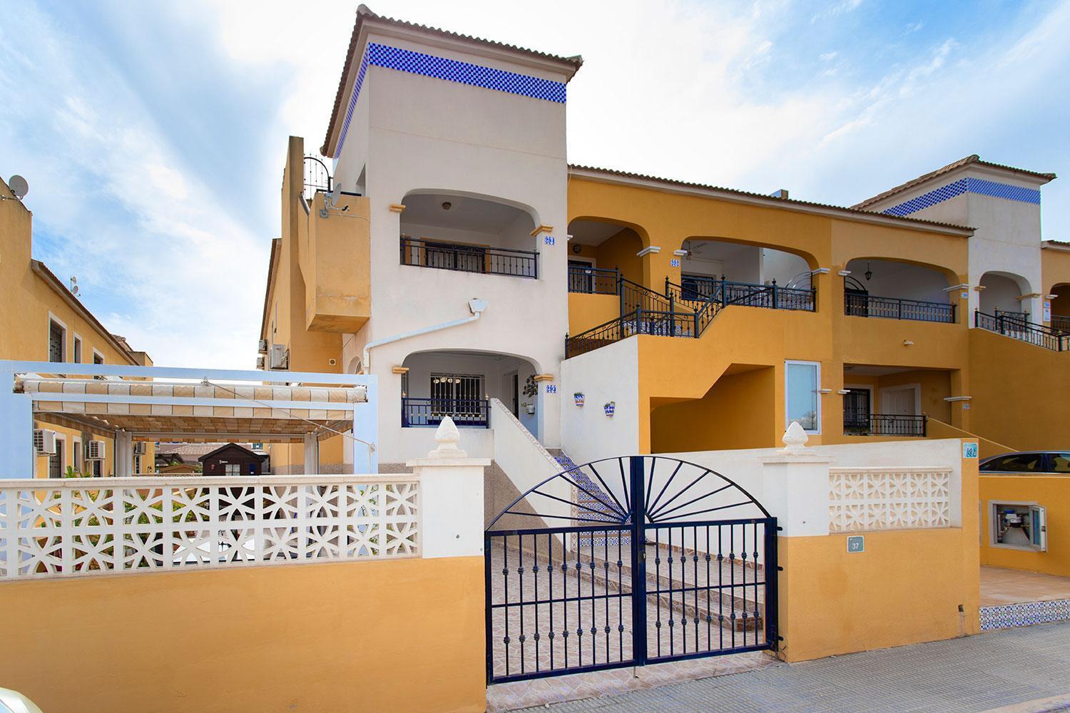 Bungalow La Herrada Лос-Монтесінос Екстер'єр фото